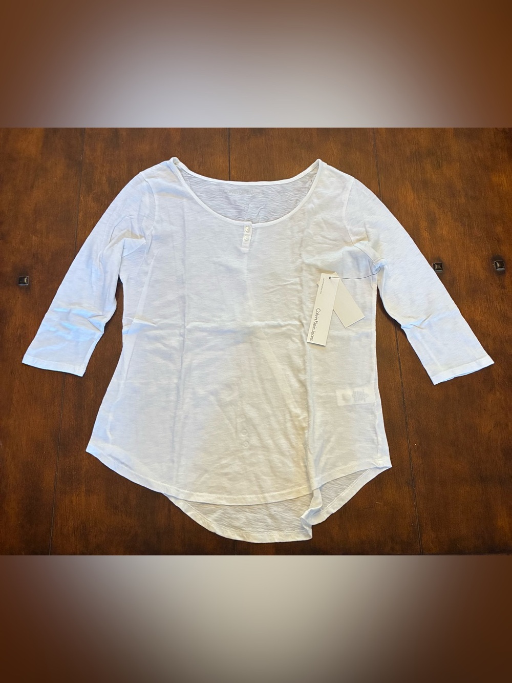 Calvin Klein Jeans White Scoop-Neck 3/4 Sleeve Henley Top